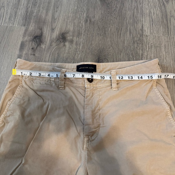 American Eagle Men’s Next Level Flex 32x32 Light Weight Light Wash Khaki Pants - Picture 3 of 7